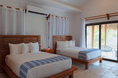 Seabreeze Luxury Villa