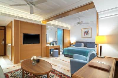 Executive Suite Side Sea View