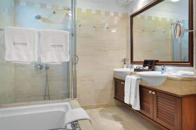 Executive Suite Sea View Main Building