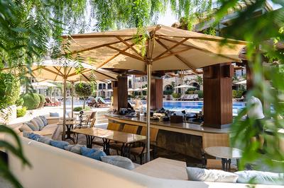 Poseidon Pool Bar