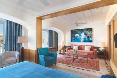 Executive Suite Inland View