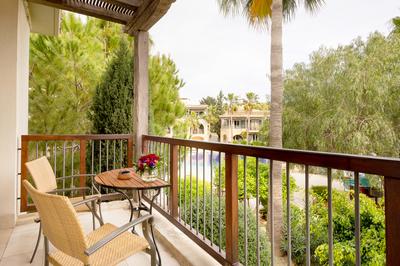 Executive Suite Pool View