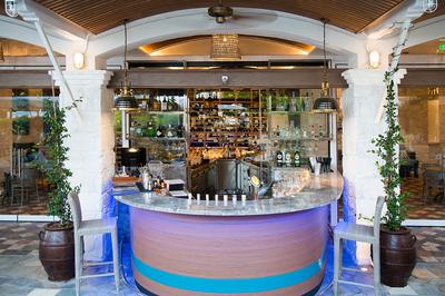 Ouzeri Bar