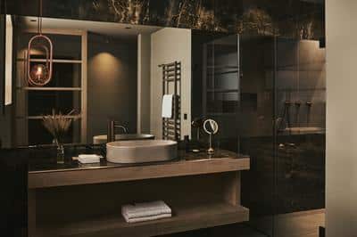 Signature Spa Suite
