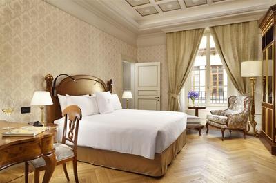 Prestige Room