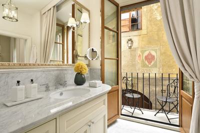 Studio 6 Apartment