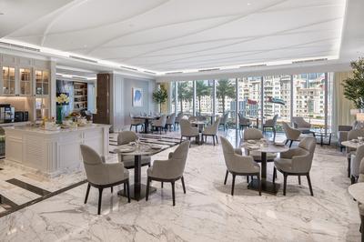 Club Lounge
