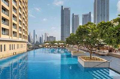 Infinity Swimming Pool
