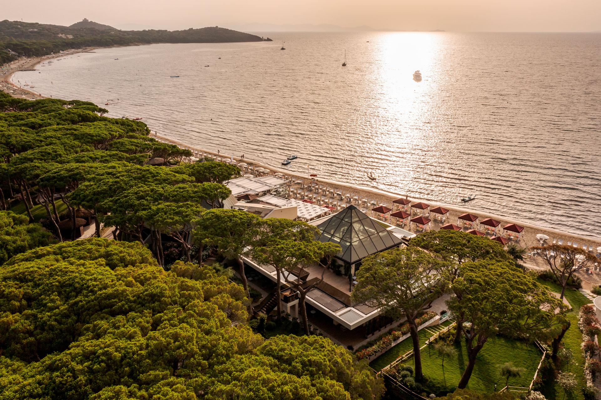 Cala Beach Resort