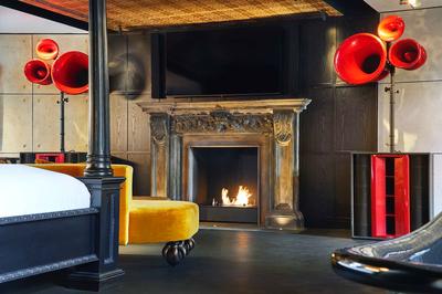 Flitcroft Signature Suite