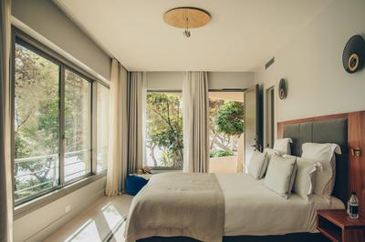 Pinewood Suite