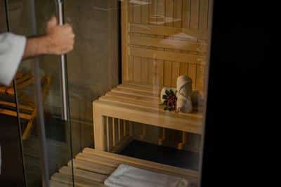 Spa Suite with Sauna