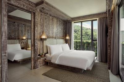 2 Bedroom Corner Suite