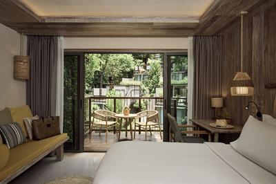 2 Bedroom Suite Garden View
