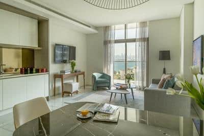 1 Bedroom Suite Dining Kitchen Balcony Palm Sea View