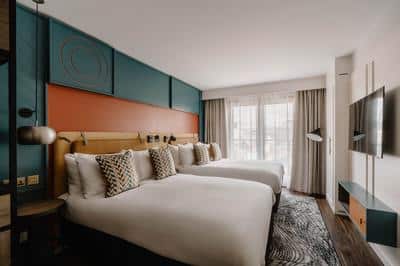 2 Double Premium City View Balcony Top Floor