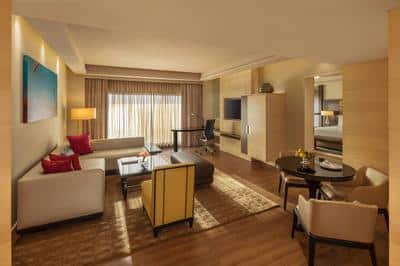 Royal Beach Suite