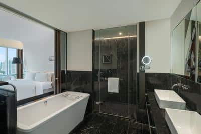 Suite 1 King Corner Room