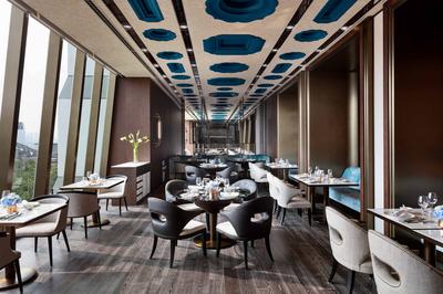 Le Manoir Ling Restaurant