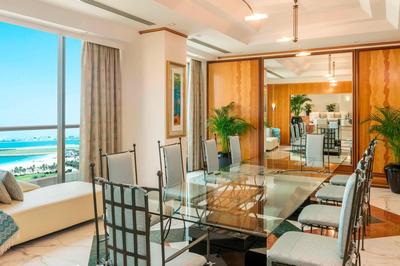 Apartment Suite