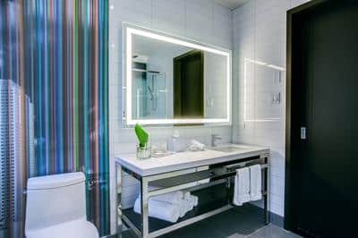1 King Room