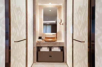 Grand Deluxe Room