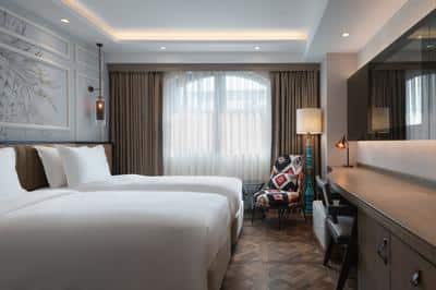 Deluxe Room 2 Twin City View