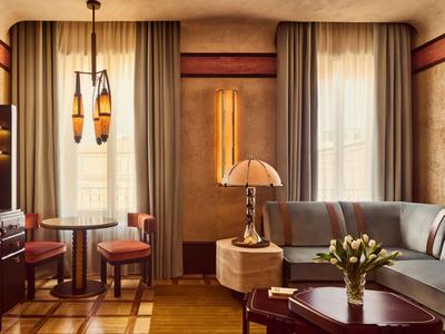 Grand Suite with View
