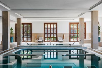 Yhi Spa