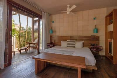 Jungle View with Jet Tub