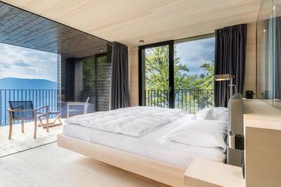 Guest Suite #106