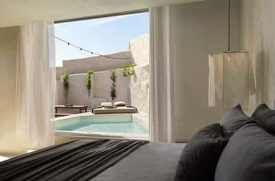 Hideout Nomad Suite Private Pool and Yard