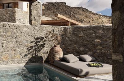 Nomad Suite Private Pool and Yard