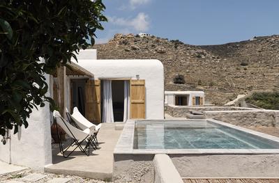 Grand Nomad Two Bedroom Sea View Suite with Private Pool and Hot Tub