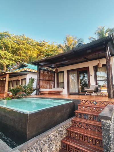 Luxury Beachfront Room with Plunge Pool