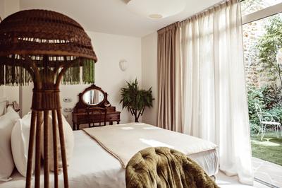 Junior Suite with Garden Access