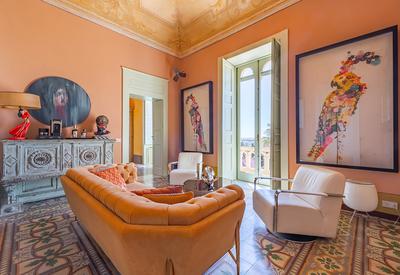 The Queen Superior Executive Suite