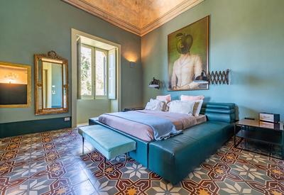 The King Superior Executive Suite