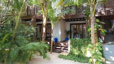Ground Floor Master Suite at Lula by La Zebra