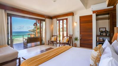 Beachfront Penthouse with Plunge Pool