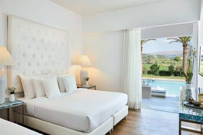 Swim Up White Room