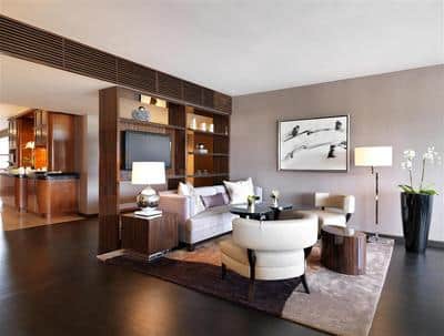 Club Lounge