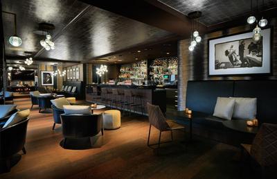 Legends Bar & Terrace