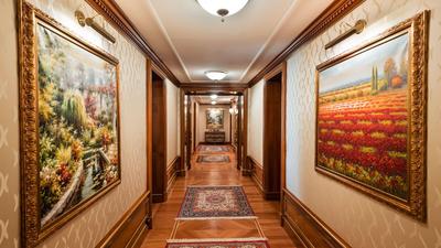 Royal Suite