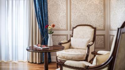 Grand Deluxe Suite