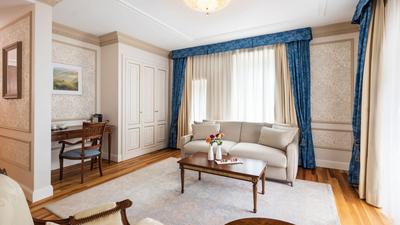 Grand Deluxe Suite
