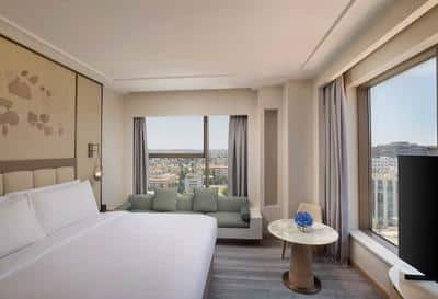 King Club Signia One Bedroom Suite