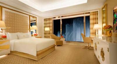 Fountain Parlor Suite