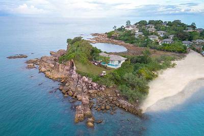 Fahn Noi Private Island Pool Villa
