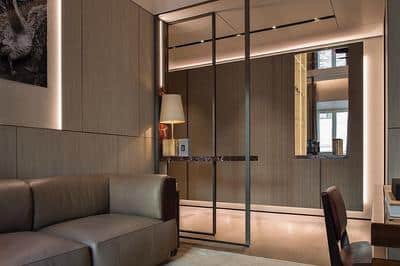 Deluxe Suite 5